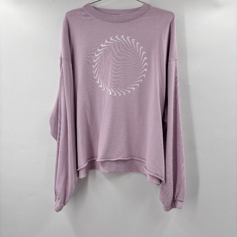 Nike Women's Athletic Sweatshirt Lilac Size XL